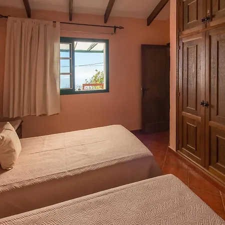 Casa Abuelo Buenaventura Isora